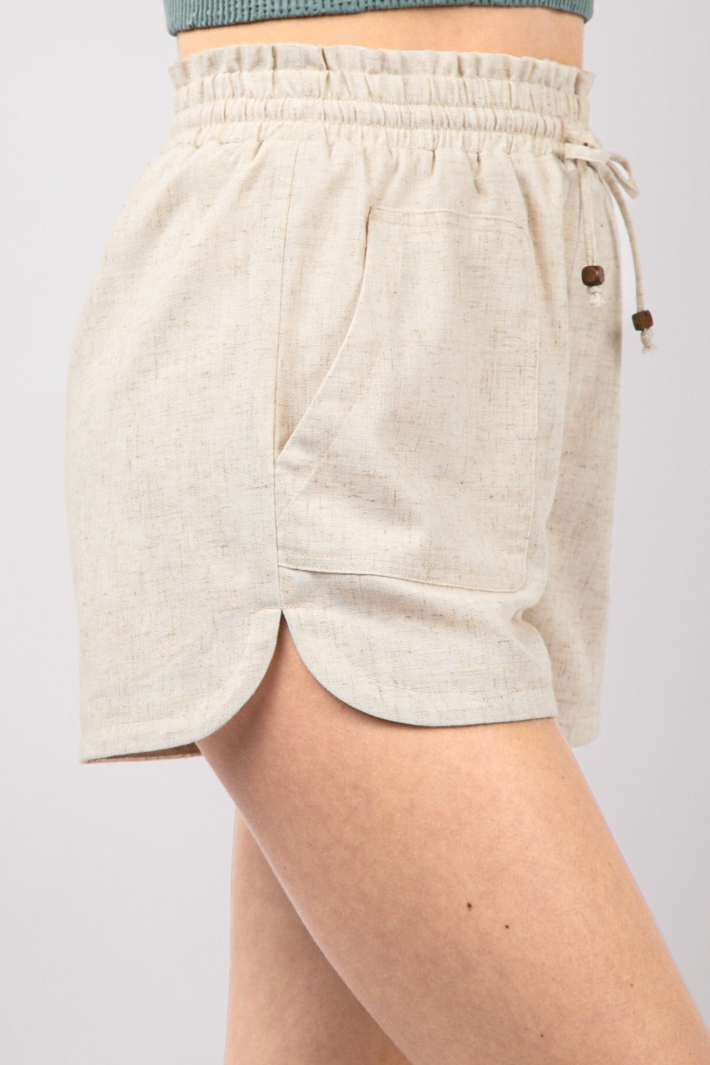 VERY J Drawstring Elastic Waist Linen Shorts